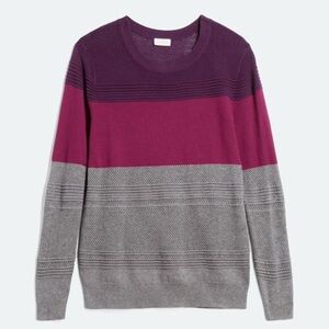 Market & Spruce Colorblock Crewneck Sweater in Purple and Gray